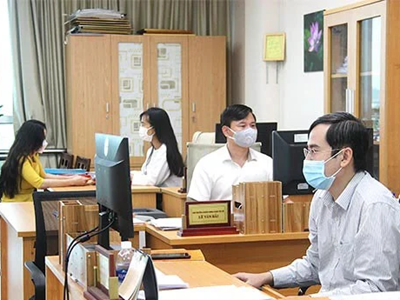 Tạm thời bố trí 32 biên chế cho chính quyền cấp xã