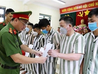 Bộ VHTTDL chỉ đạo báo chí đưa tin đầy đủ nội dung các văn bản về đặc xá năm 2025 (đợt 2)