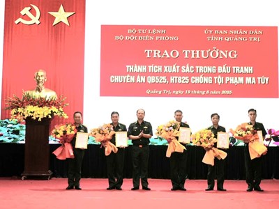  Thủ tướng gửi thư khen chiến công triệt phá các đường dây ma túy lớn