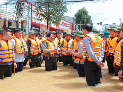 Thiên tai làm 238 người chết và mất tích, thiệt hại trên 33.500 tỉ đồng, Thủ tướng chỉ đạo quyết liệt các giải pháp khắc phục