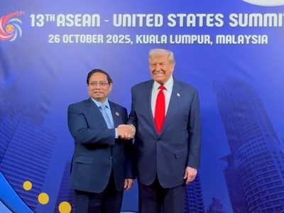 Việt-Mỹ công bố Tuyên bố chung về Hiệp định Thương mại đối ứng, Thủ tướng gặp Tổng thống Donald Trump