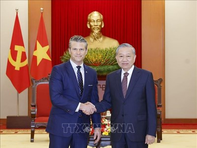 Tổng Bí thư Tô Lâm tiếp Bộ trưởng Bộ Chiến tranh Hoa Kỳ Pete Hegseth