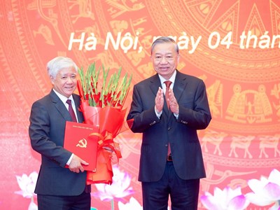 Ông Đỗ Văn Chiến giữ chức Phó Bí thư Thường trực Đảng ủy Quốc hội nhiệm kỳ 2020-2025