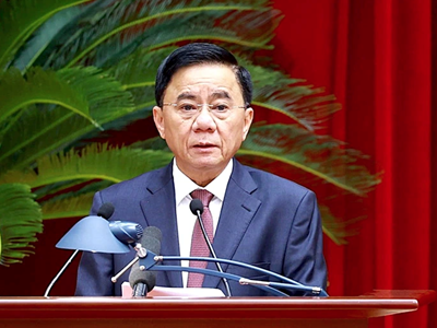 Bộ Chính trị yêu cầu khẩn trương hoàn thành sắp xếp cơ sở giáo dục, trạm y tế cấp xã trước ngày 31.12.2025