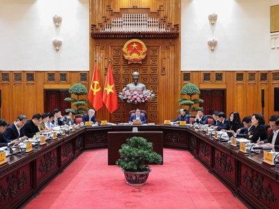 Xây dựng chính sách vượt trội, cạnh tranh 