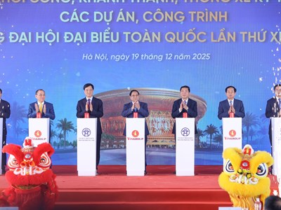 Chúng ta đặt những viên gạch đầu tiên cho những công trình của tương lai, với tầm nhìn "vượt thời đại"