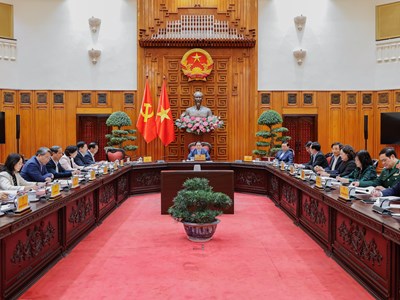 Thủ tướng: Triển khai Nghị quyết Đại hội XIV của Đảng ngay từ những ngày đầu, tuần đầu, tháng đầu