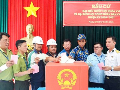 Cà Mau: Cử tri đảo Hòn Khoai, Hòn Chuối hoàn thành bầu cử sớm