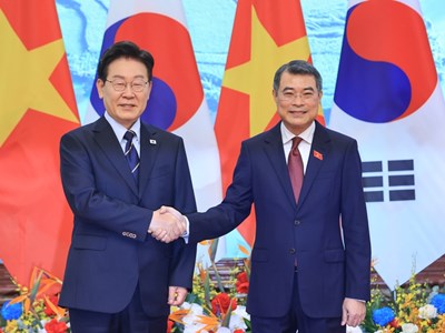 Thủ tướng Lê Minh Hưng hội kiến Tổng thống Hàn Quốc