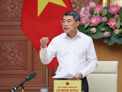 Thủ tướng: Điều hành tăng trưởng tín dụng linh hoạt, quản lý hiệu quả thị trường vàng