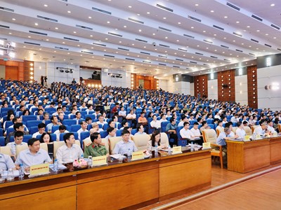 Thủ tướng yêu cầu đề thi tốt nghiệp THPT 2026 chất lượng, bảo mật, có độ phân hóa phù hợp