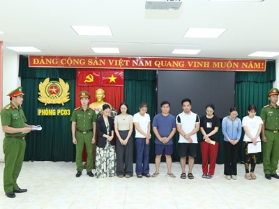 Bộ Công an cảnh báo tình trạng thành lập các công ty “ma”, bán hàng qua livestream, mạng xã hội để trốn thuế