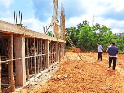 Ưu tiên phát triển cơ sở hạ tầng để vùng cao miền núi được khởi sắc