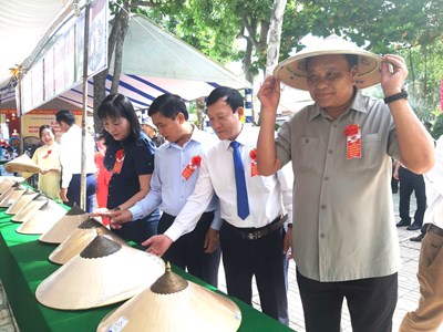 Bình Định phát triển du lịch gắn với làng nghề