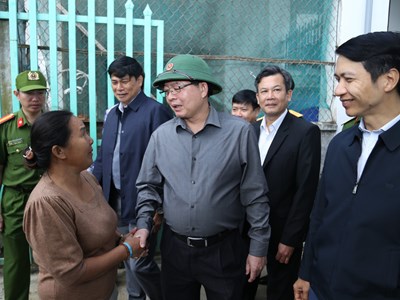 Phó Thủ tướng Hồ Quốc Dũng: Cần thần tốc, dứt điểm xây, sửa nhà cho dân vùng bão lũ Gia Lai trước Tết