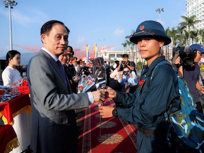 Gần 5.700 thanh niên ưu tú tỉnh Gia Lai đồng loạt lên đường nhập ngũ