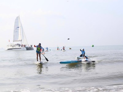 Gần 120 VĐV tham gia Giải đua SUP Quy Nhơn - Zbeach lần thứ I