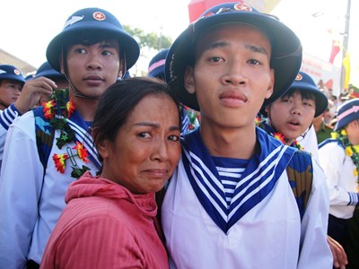 Ba nghìn đồng mẹ trao và một đời gửi biển