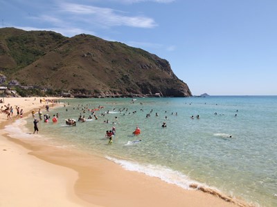 Du lịch dịp lễ 30.4: Nhiều điểm đến cháy phòng