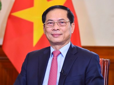 Ngoại giao Việt Nam đóng góp vào sự​ nghiệp thống nhất đất nước 