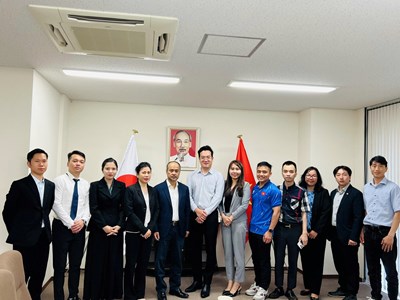 Chủ nhiệm Ủy ban Nhà nước về người Việt Nam ở nước ngoài Nguyễn Trung Kiên gặp gỡ cộng đồng người Việt Nam tại Nhật Bản