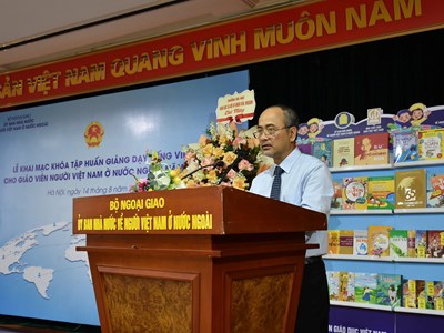 Khai mạc Khóa tập huấn giảng dạy tiếng Việt cho giáo viên người Việt Nam ở nước ngoài năm 2025