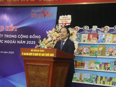 Gìn giữ, phát huy ngôn ngữ và văn hóa dân tộc trong cộng đồng người Việt Nam ở nước ngoài