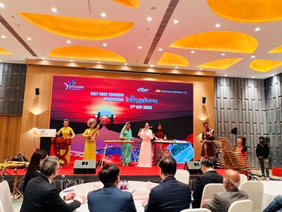 Quảng bá du lịch Việt Nam, kết nối doanh nghiệp du lịch Ấn Độ