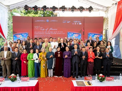 Lan tỏa tinh thần nhân ái và sẻ chia ấm áp