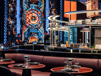 Đầu bếp AI điều hành bếp tại nhà hàng tương lai mới ở Dubai