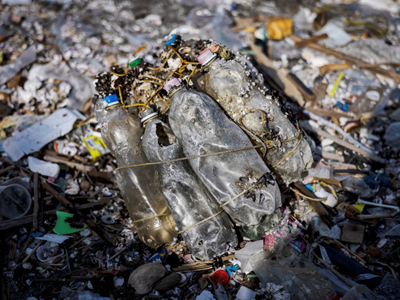 Ô nhiễm nhựa trở nên nguy hiểm hơn bởi thời tiết khắc nghiệt