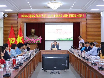 Tiếp tục hoàn thiện thể chế, nâng cao chất lượng xây dựng và ban hành văn bản quy phạm pháp luật