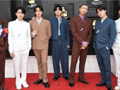 BTS trở lại, đưa K-pop lên đỉnh cao toàn cầu