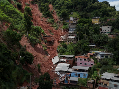 Vùng trồng cà phê Brazil “điêu đứng” vì lũ lụt tàn phá
