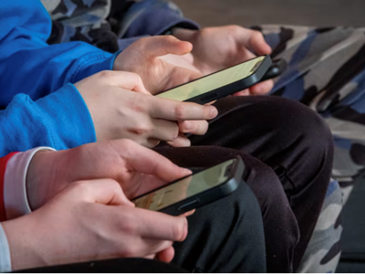 Châu Âu triển khai ứng dụng xác minh độ tuổi trực tuyến để bảo vệ trẻ