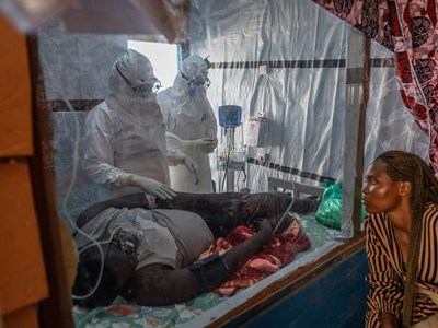 Ebola bùng phát mạnh hơn tại miền Đông CHDC Congo và Uganda