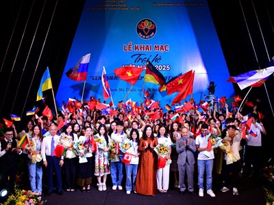 “Hành trình di sản, gắn kết cội nguồn“