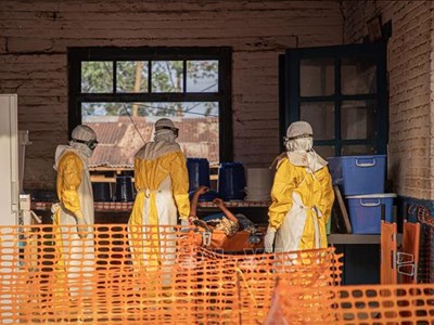 Dịch Ebola bùng phát tại Congo, gần 1.000 người thiệt mạng