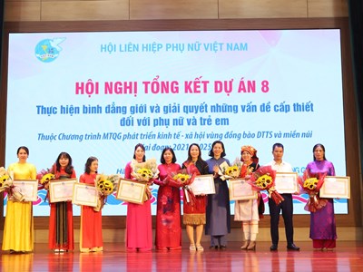 Tổng kết 5 năm thực hiện Dự án 8 thúc đẩy bình đẳng giới ở khu vực miền núi