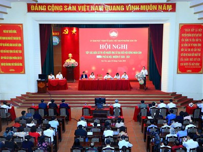 Chủ tịch UBND TP. Hà Nội tiếp xúc cử tri trước bầu cử