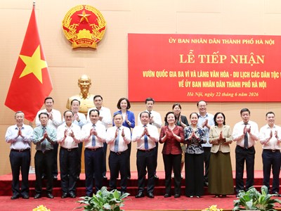 Hà Nội tiếp nhận quản lí Vườn quốc gia Ba Vì và Làng Văn hóa - Du lịch các dân tộc Việt Nam