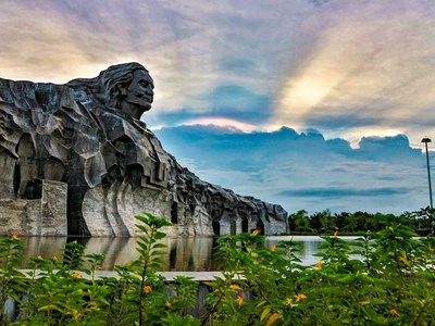 Tổ chức kỷ niệm 120 năm ngày sinh Mẹ VHAH Nguyễn Thị Thứ quy mô cấp tỉnh