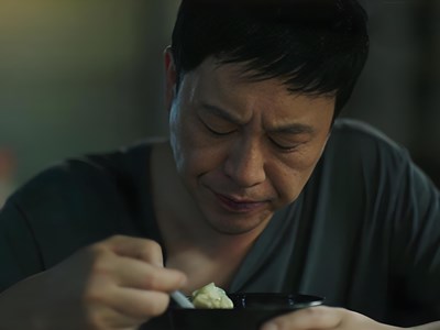 Khi cha mẹ già đi, đây là 3 điều khiến con cái hối tiếc nhất: Hiểu ra sớm để kịp báo hiếu!