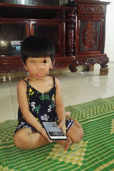 Người mẹ đơn thân hơn 1 năm đi tìm công lý cho con: Mong mỏi và tuyệt vọng - Anh 1