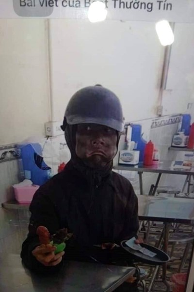 Cảnh giác với nhóm người 