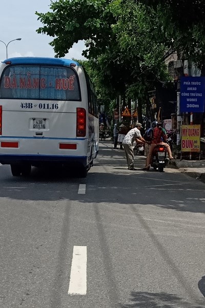 Đà Nẵng: Kiến nghị Thủ tướng Chính phủ cho phép người lao động ngoại tỉnh rời khỏi thành phố - Anh 1