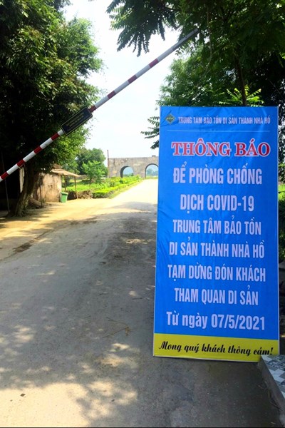 Thanh Hóa: Di sản thế giới Thành Nhà Hồ tạm dừng đón khách - Anh 1