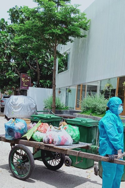 Đảm bảo an toàn vệ sinh môi trường trong những ngày thành phố “đóng cửa” - Anh 2