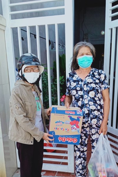 Đà Nẵng hỗ trợ lương thực và nhu yếu phẩm cho hơn 50.000 hộ dân gặp khó khăn - Anh 1