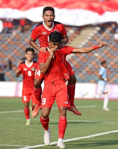 Thử thách tiếp theo - Anh 1